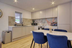 OP Lounge/Kitchen/Diner- click for photo gallery